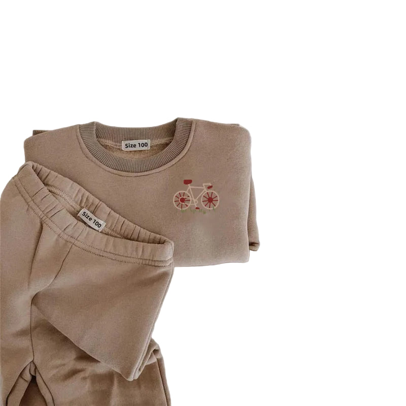 Sweatshirt & Jogging Bottoms Set